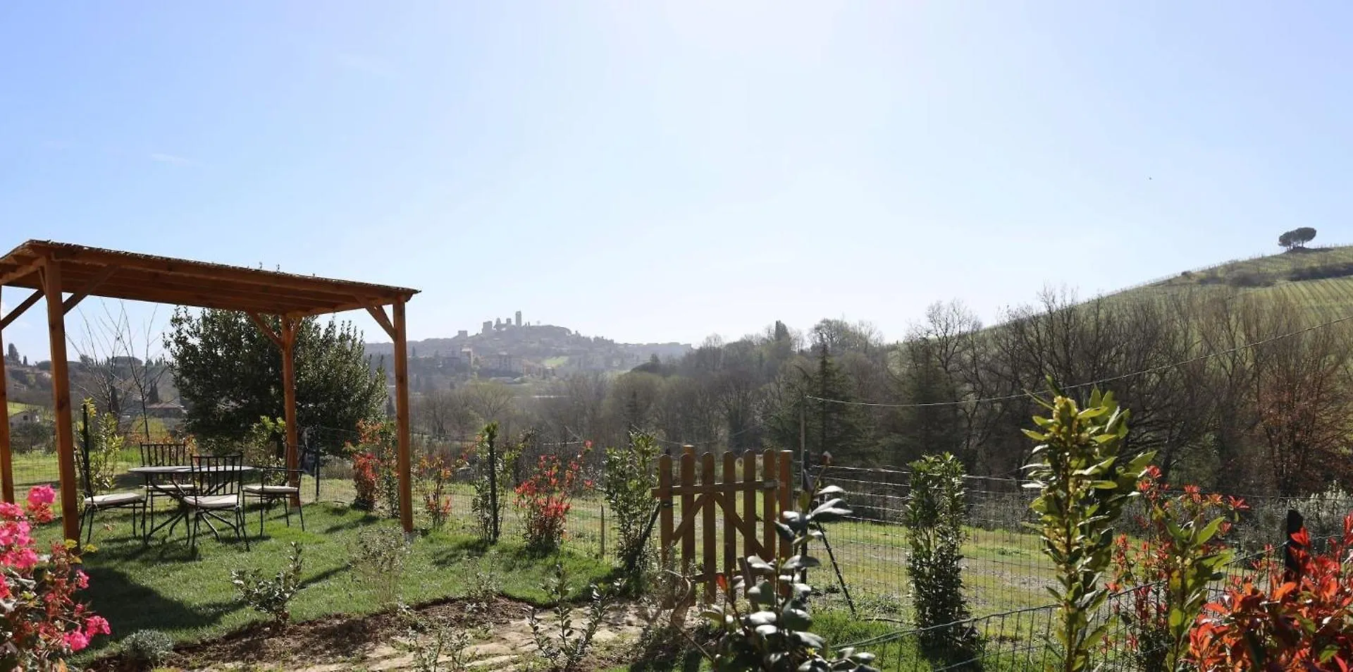 Borgo Le Balze Villa San Gimignano 0*,